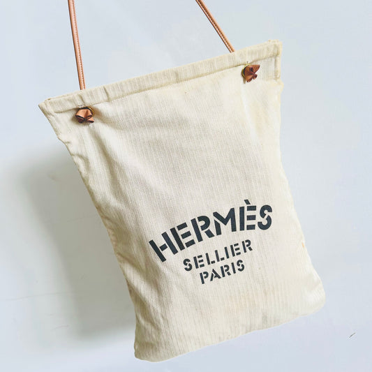 Hermes Aline White Toile & Gold Leather Sellier Grooming Monogram Logo Shoulder Sling Bag