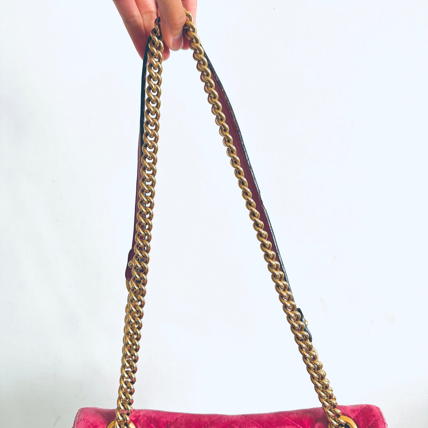 Gucci Marmont GG Monogram Logo Crushed Velvet Pink GHW Small Flap Shoulder Sling Bag