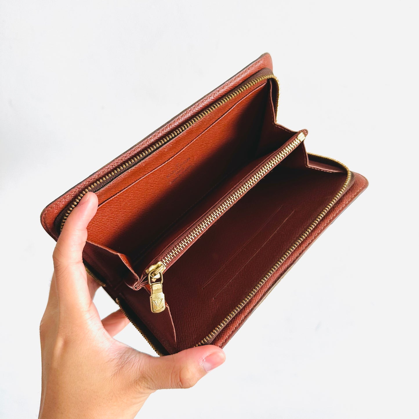Louis Vuitton LV Monogram Logo GHW Classic Zippy Zip Around Long Wallet