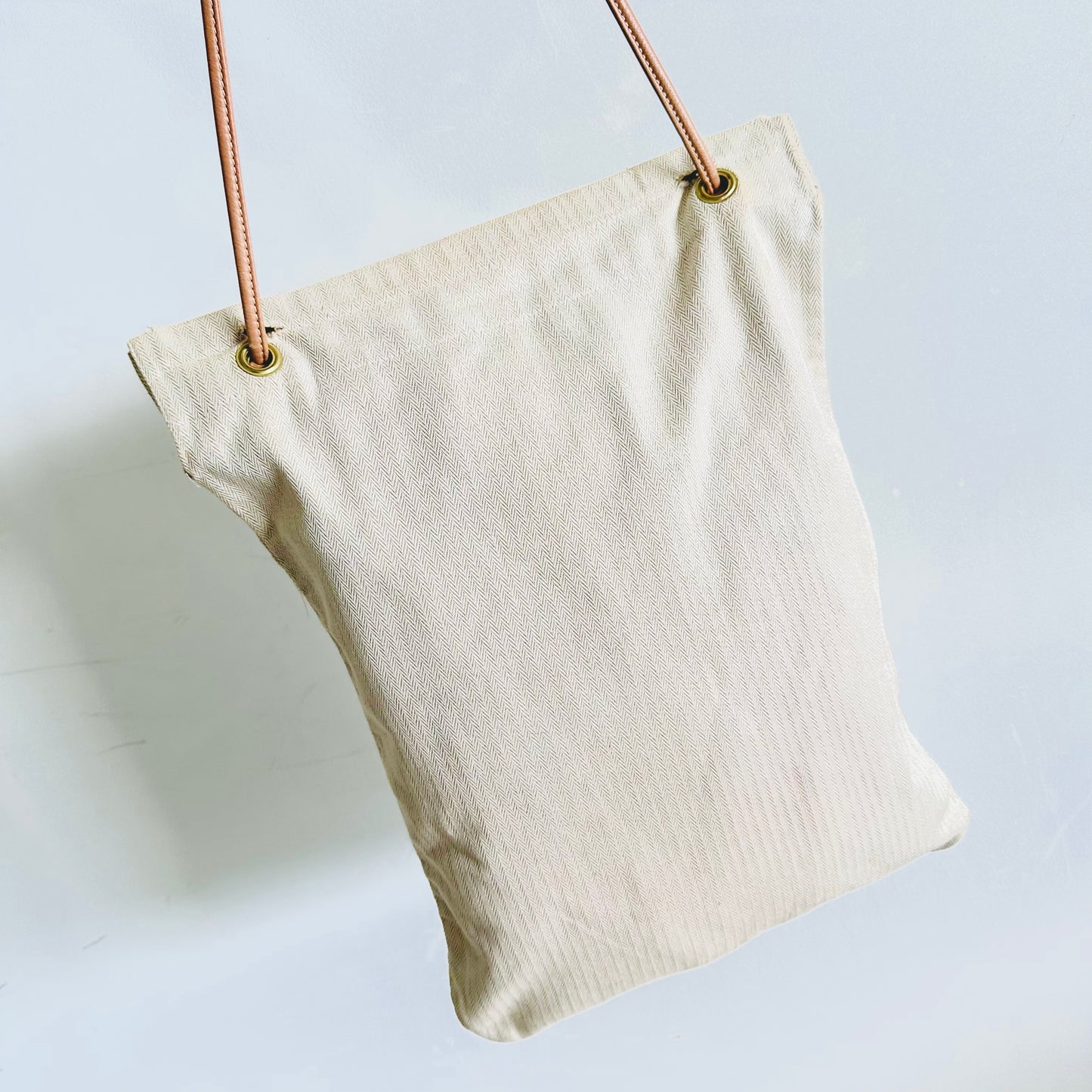 Hermes Aline White Toile & Gold Leather Sellier Grooming Monogram Logo Shoulder Sling Bag