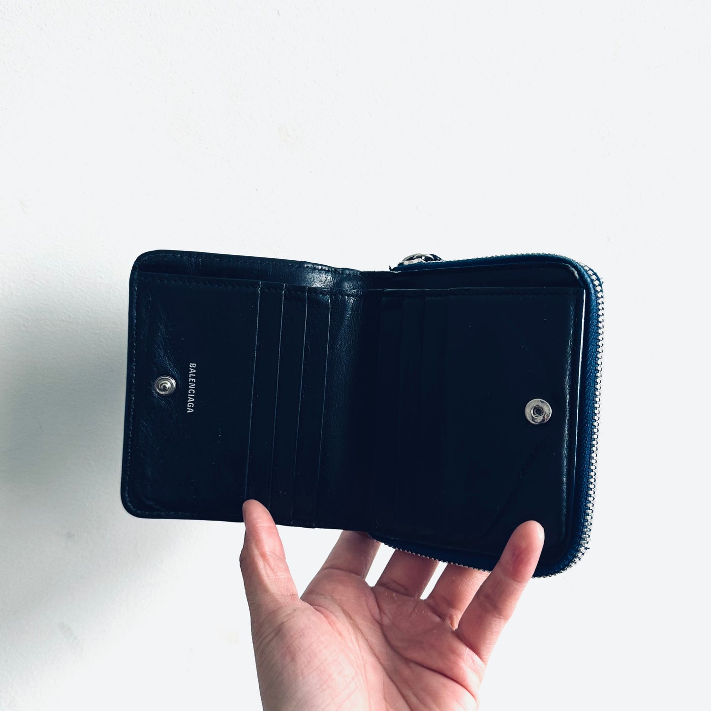 Balenciaga Everyday Navy Blue Leather Classic Motif Monogram Logo Bifold Compact Zip Around Zippy Wallet