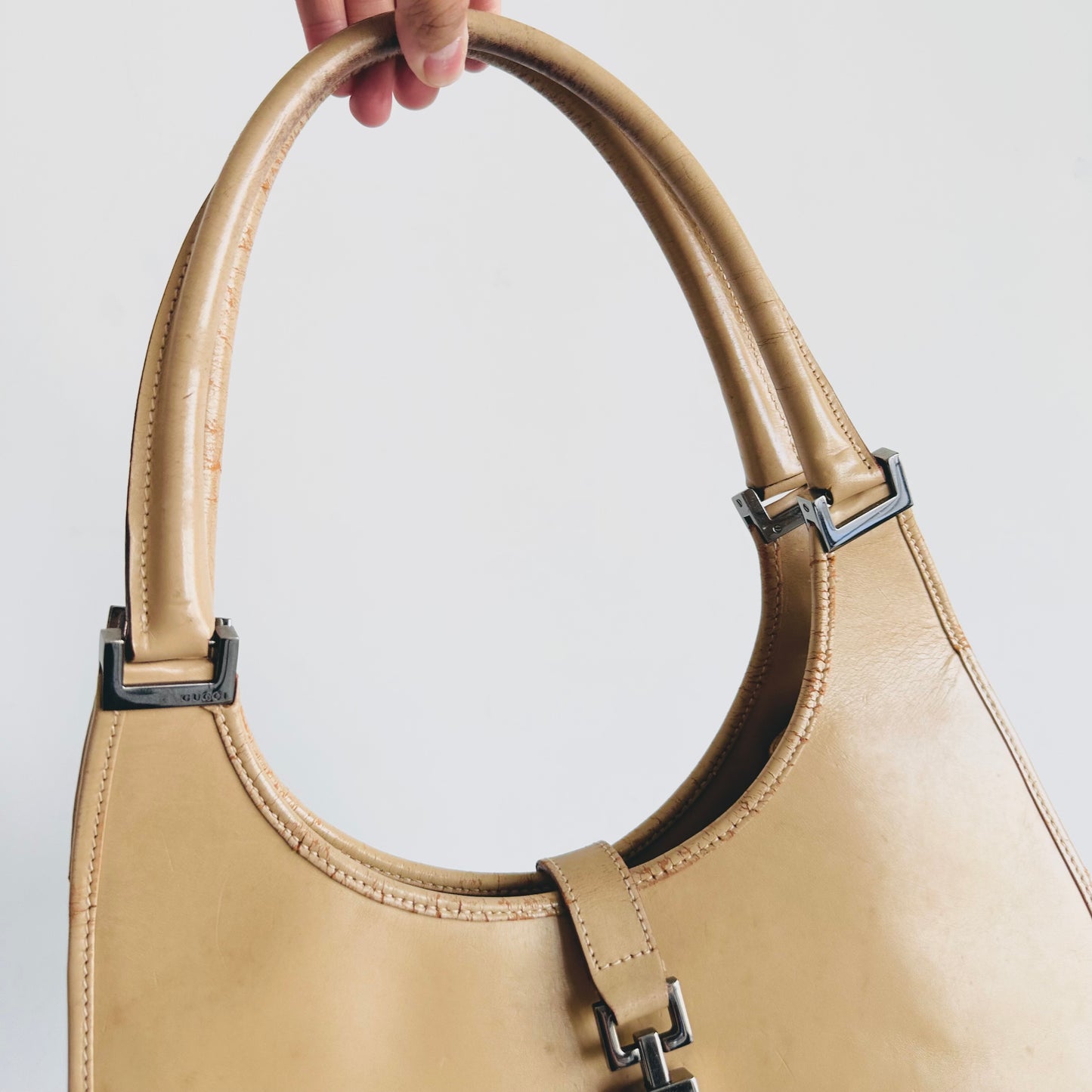 Gucci Jackie Beige Leather Monogram Logo Flap Vintage Hobo Shoulder Bag