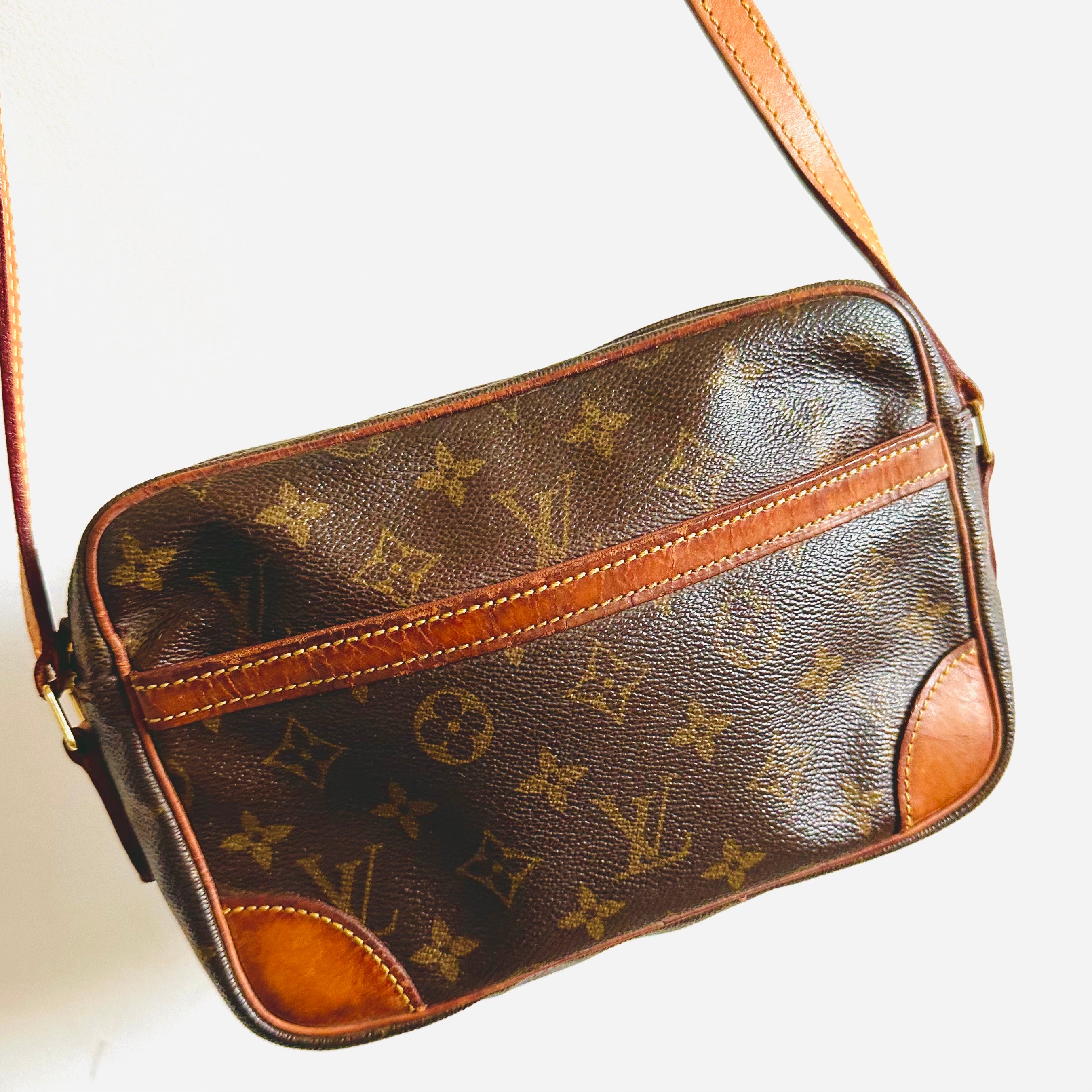 3bd4821]Auth Louis Vuitton Shoulder Bag Monogram Trocadero 23