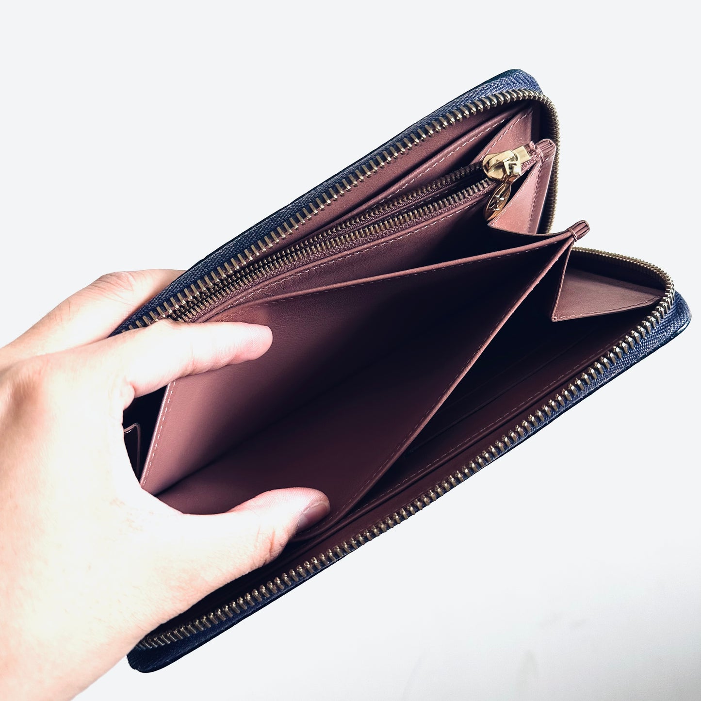Louis Vuitton LV Navy Blue GHW Monogram Classic Logo Zip Around Zippy Long Wallet