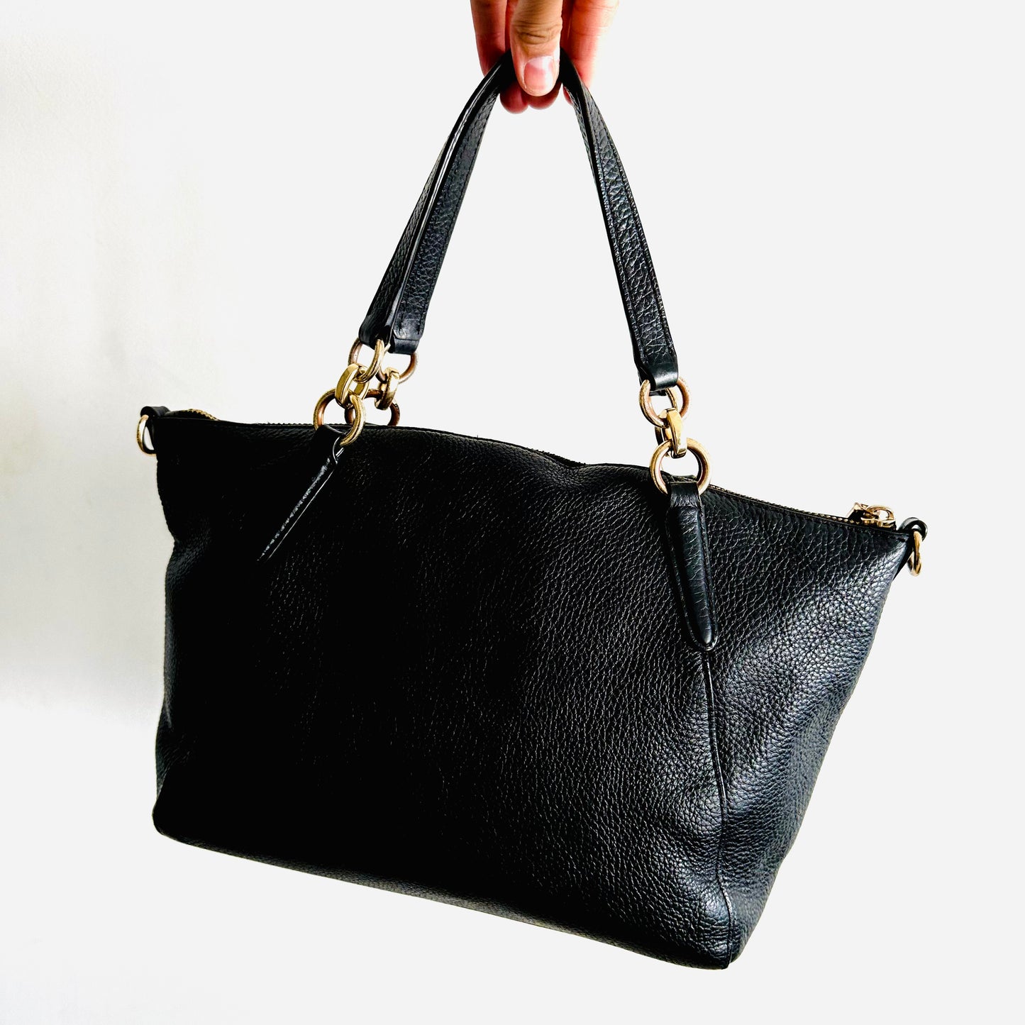Coach Black GHW Kelsey Satchel 2-Way Top Handle Shoulder Sling Pebbled Leather Bag
