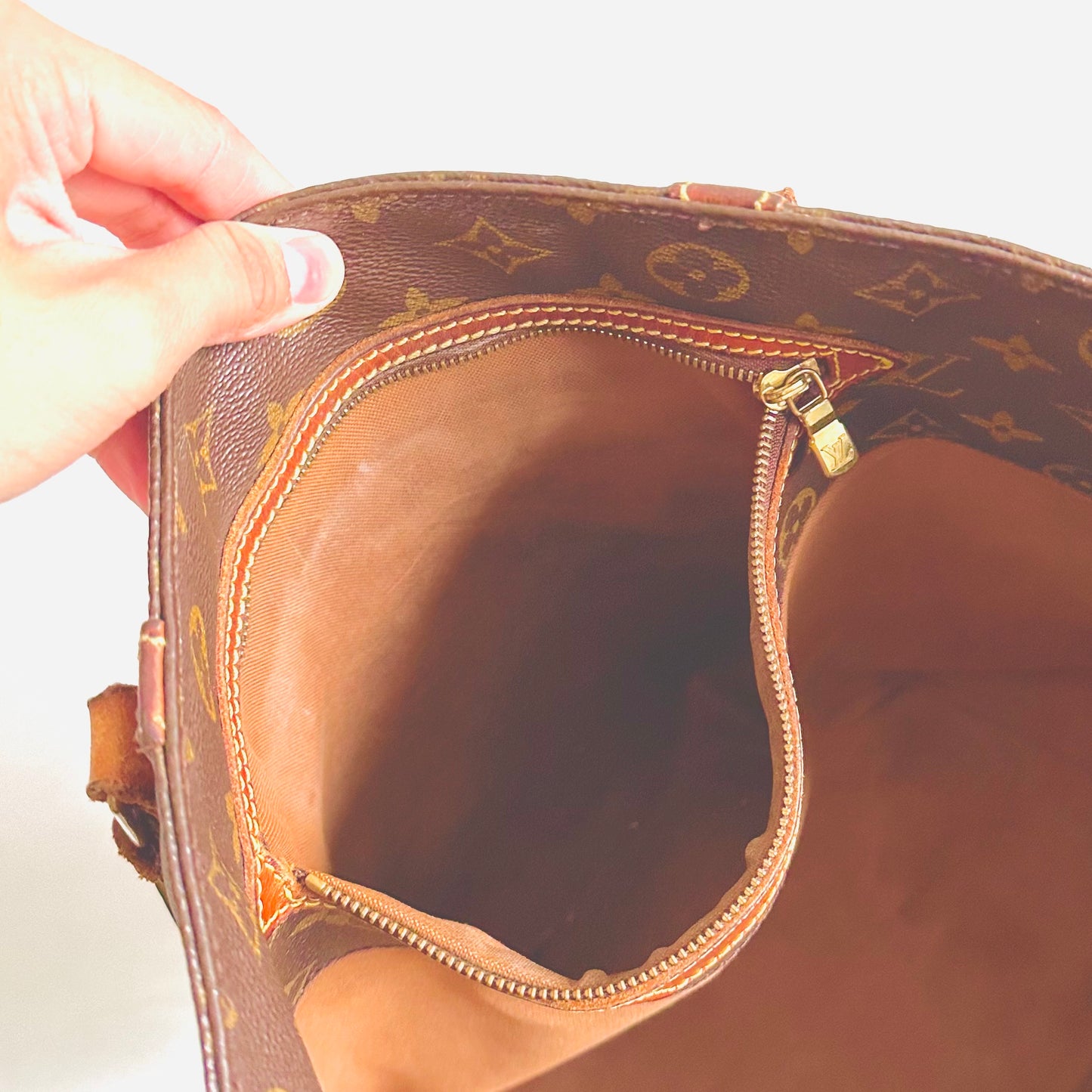 Louis Vuitton LV Sac Shopping Monogram Logo Vintage Shopper Shoulder Tote Bag