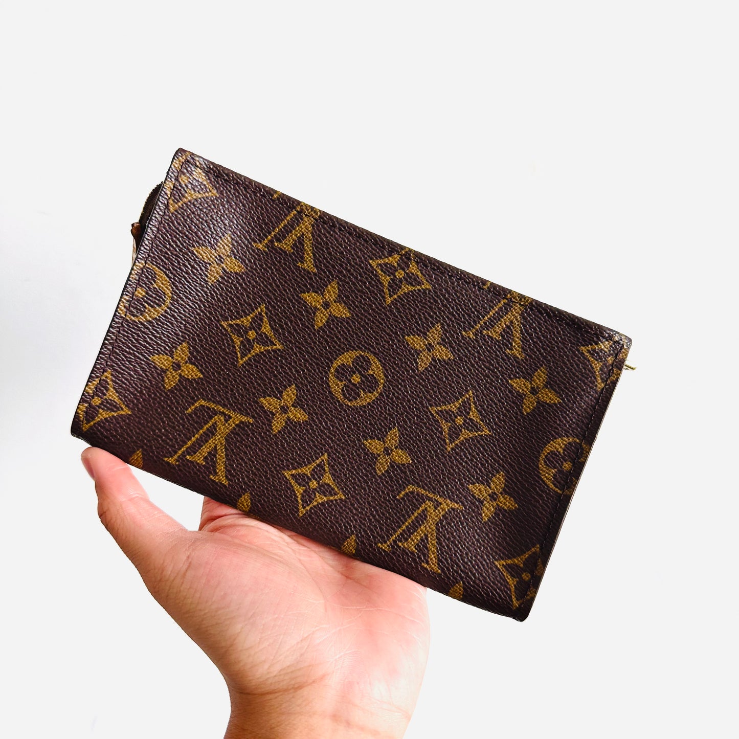Louis Vuitton LV Monogram Logo Toiletry Pouch 17 Case Clutch