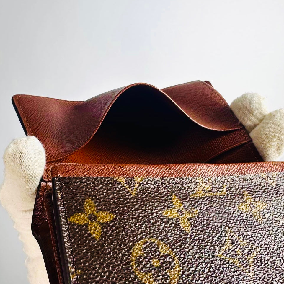 Louis Vuitton LV Monogram Logo GHW Porte Monnaie Tresor Flap Compact Wallet