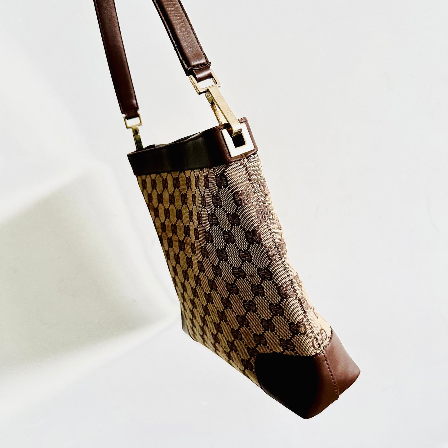 Gucci Beige / Brown GHW GG Monogram Logo Hobo Baguette Bucket Shoulder Sling Bag