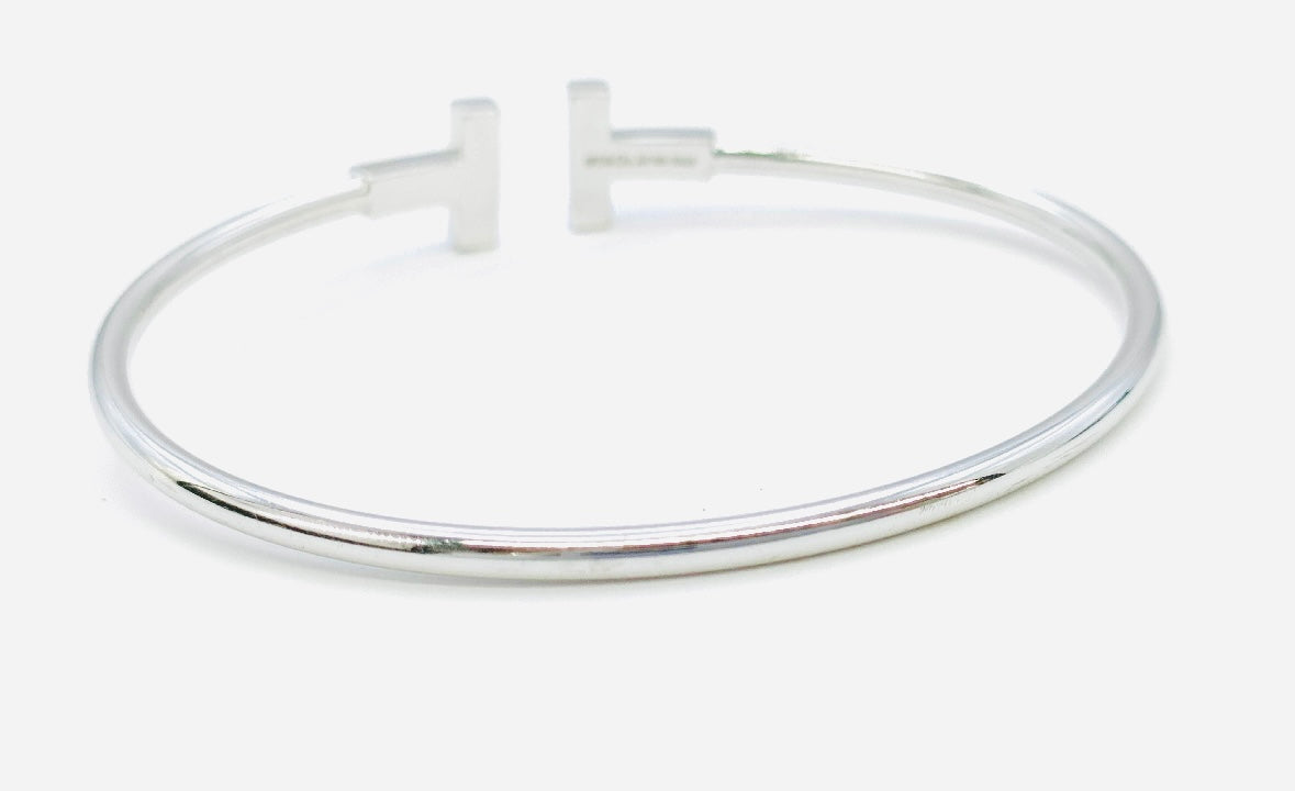 Tiffany & Co T&C T Wire Au750 18K White Gold With Diamonds Bracelet Bangle