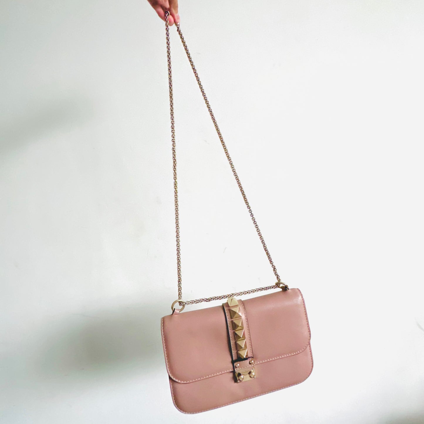 Valentino Rockstud Glam Lock Mauve Blush Pink GHW 2-Way Medium Flap Shoulder Sling Smooth Leather Bag