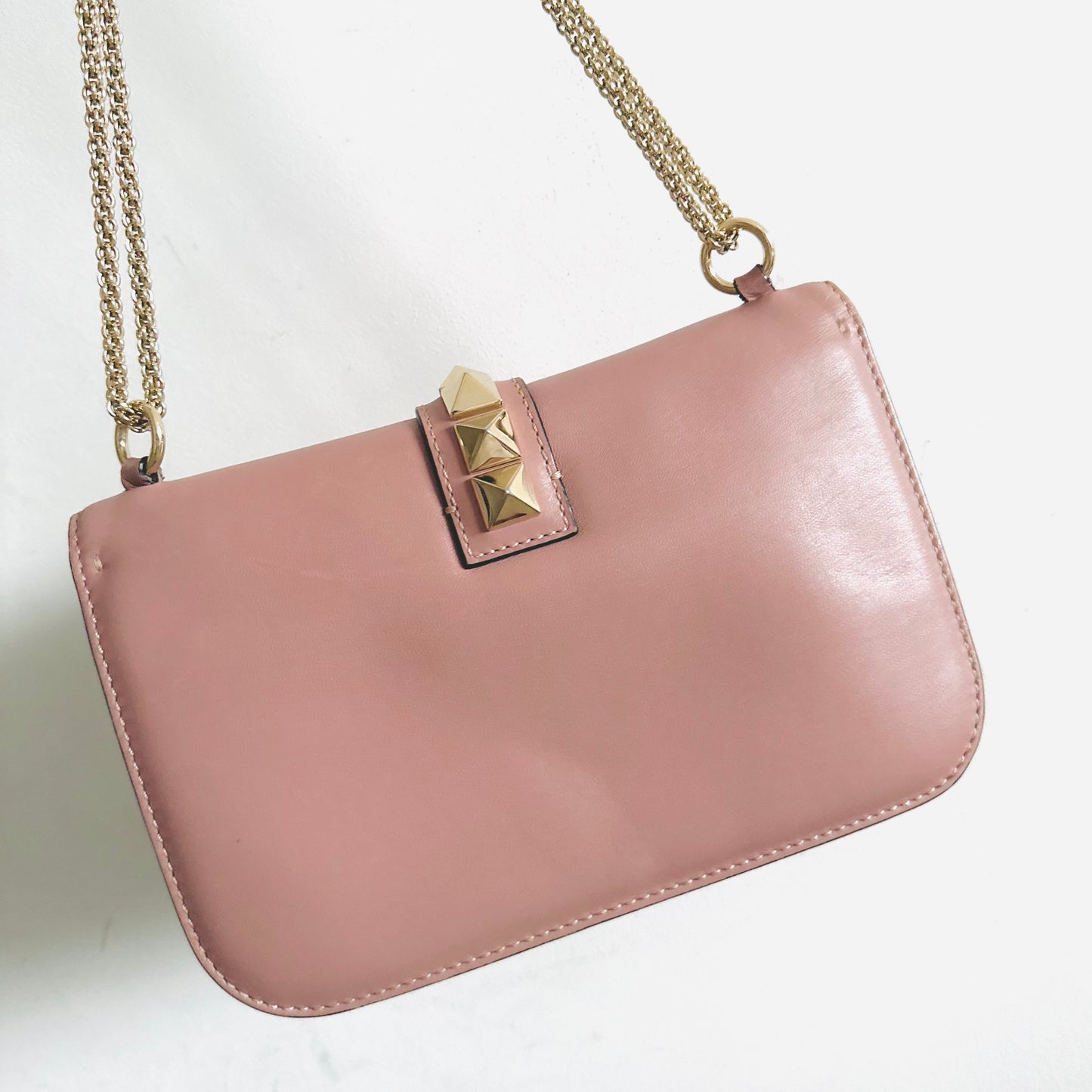 Valentino Rockstud Glam Lock Mauve Blush Pink GHW 2-Way Medium Flap Shoulder Sling Smooth Leather Bag