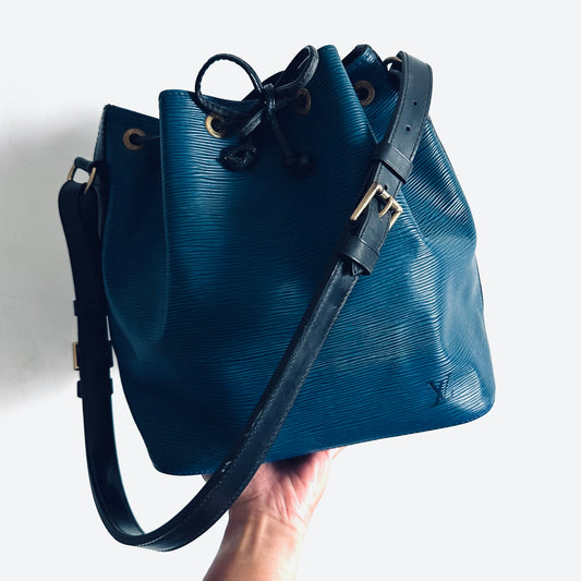 Louis Vuitton LV Blue / Black GHW Petit Noe Epi Leather Monogram Logo Bucket Drawstring Shoulder Sling Bag