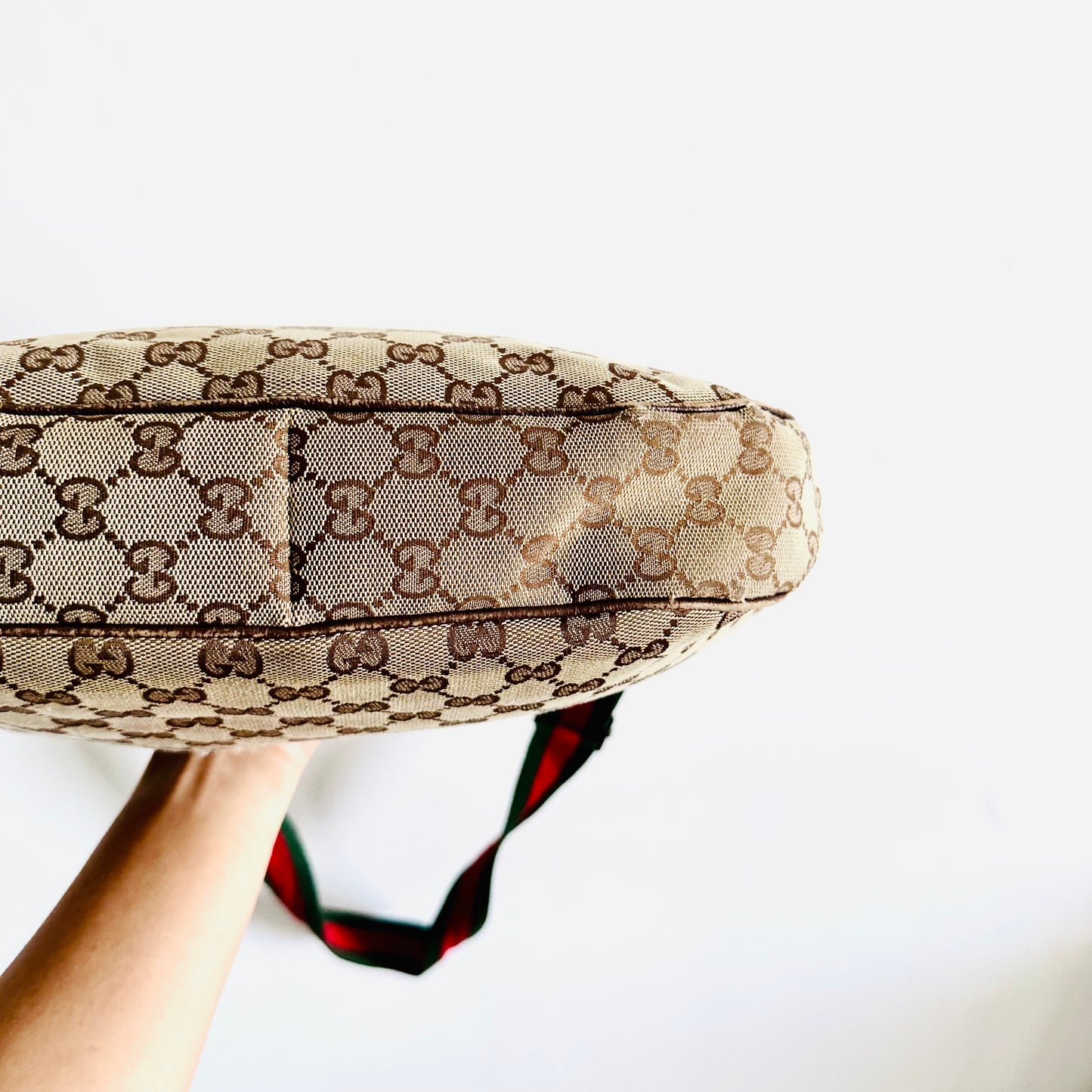 Gucci Beige GG Monogram Logo Web Striped Strap Half Moon Crescent Hobo Baguette Shoulder Sling Bag
