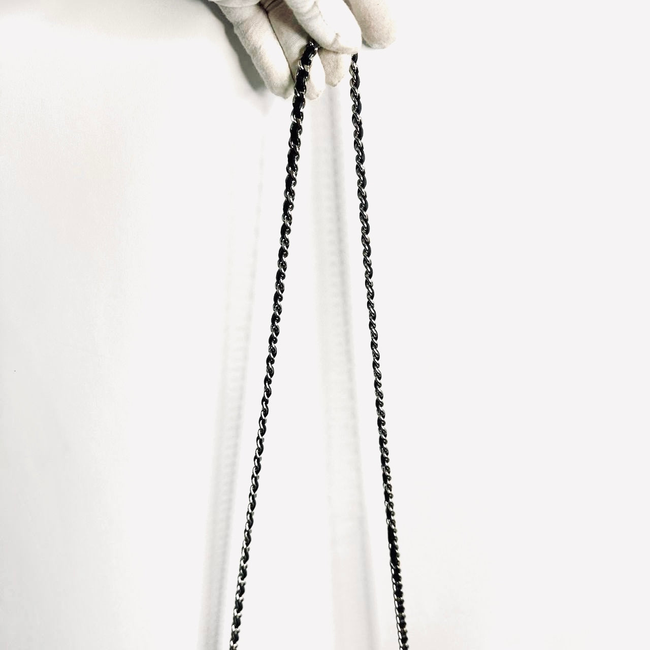 Chanel Black CC Logo Classic WOC Quilted Lambskin Wallet On Chain Shoulder Sling Flap Bag 16s