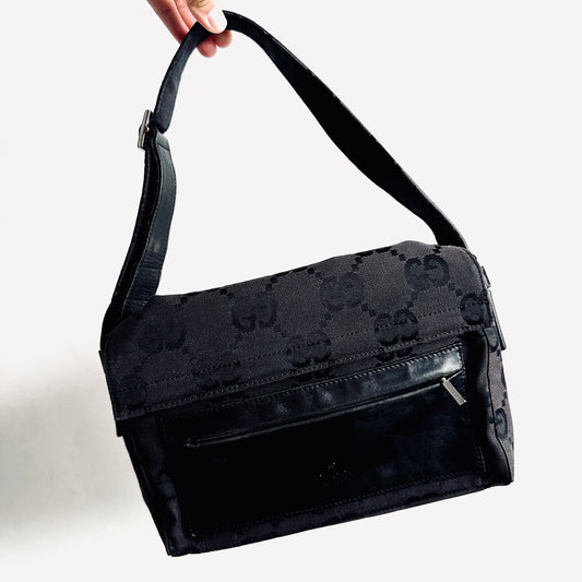 Gucci Black Giant GG Monogram Logo Flap Hobo Baguette Shoulder Bag