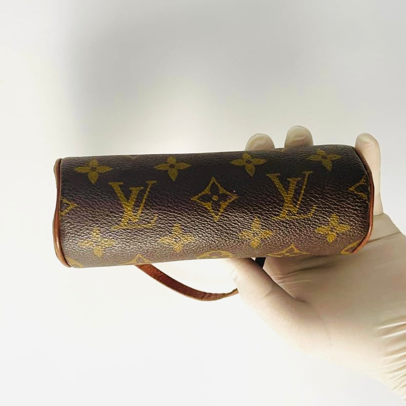 Louis Vuitton LV Monogram Logo GHW Papillon Roller Pochette Accessories Accessoires Shoulder Bag
