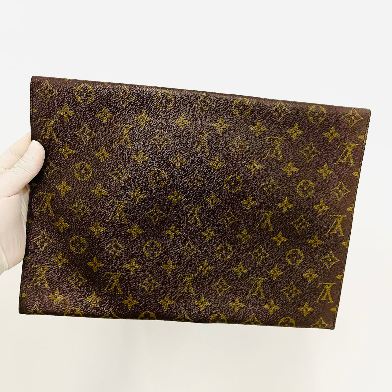 Louis Vuitton LV Poche Document Monogram Logo GHW Flap Flat Pouch Clutch Case