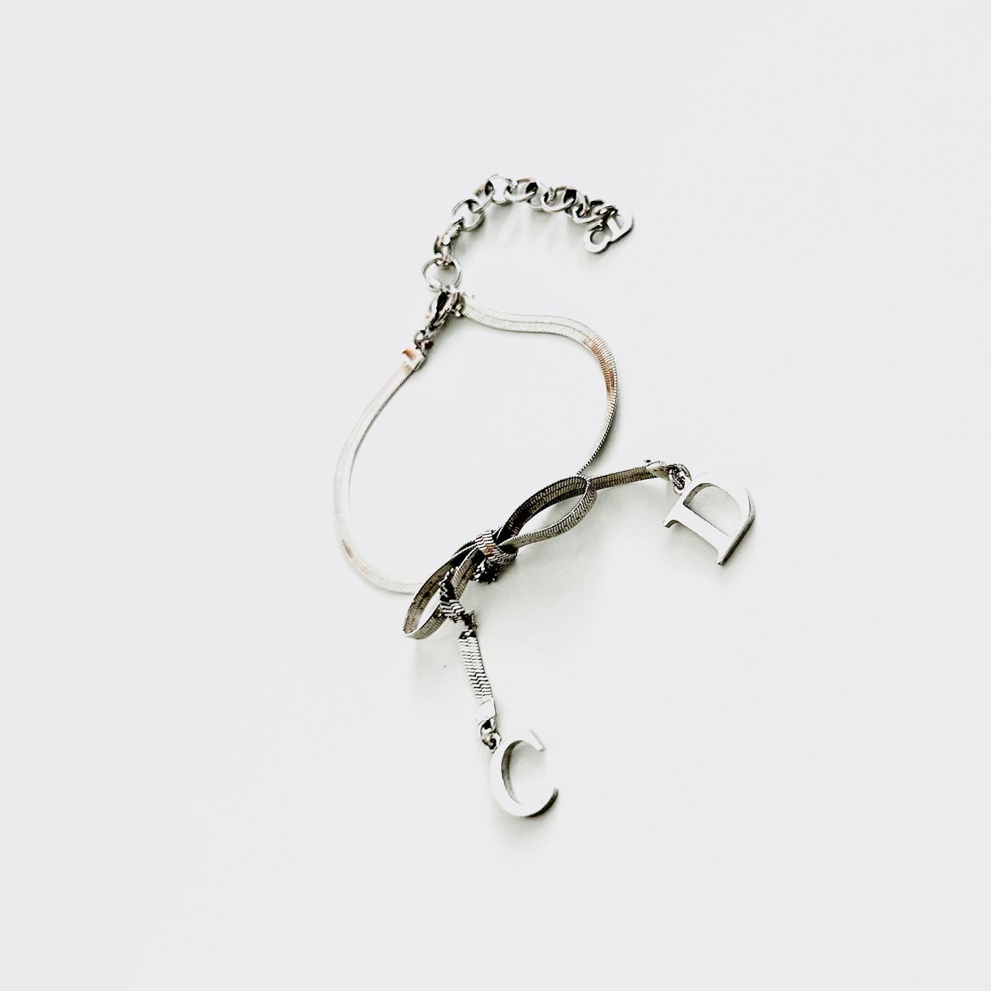 Christian Dior CD Ribbon Monogram Logo Charms Signature Classic Silver Chain Vintage Bracelet