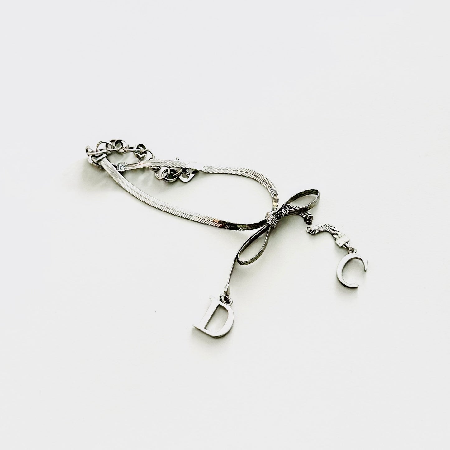 Christian Dior CD Ribbon Monogram Logo Charms Signature Classic Silver Chain Vintage Bracelet