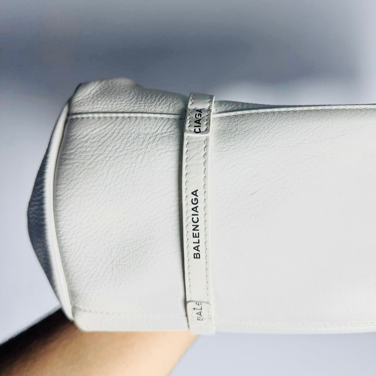 Balenciaga White Everyday S Monogram Logo Shoulder Leather Tote Bag With Pouch
