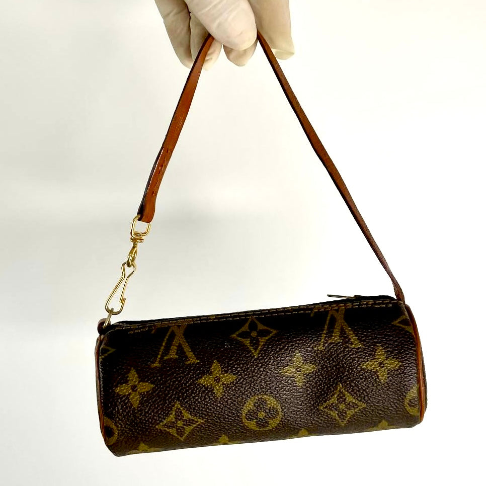Louis Vuitton LV Papillon Roller Monogram Logo GHW Pochette Accessories Accessoires Shoulder Bag
