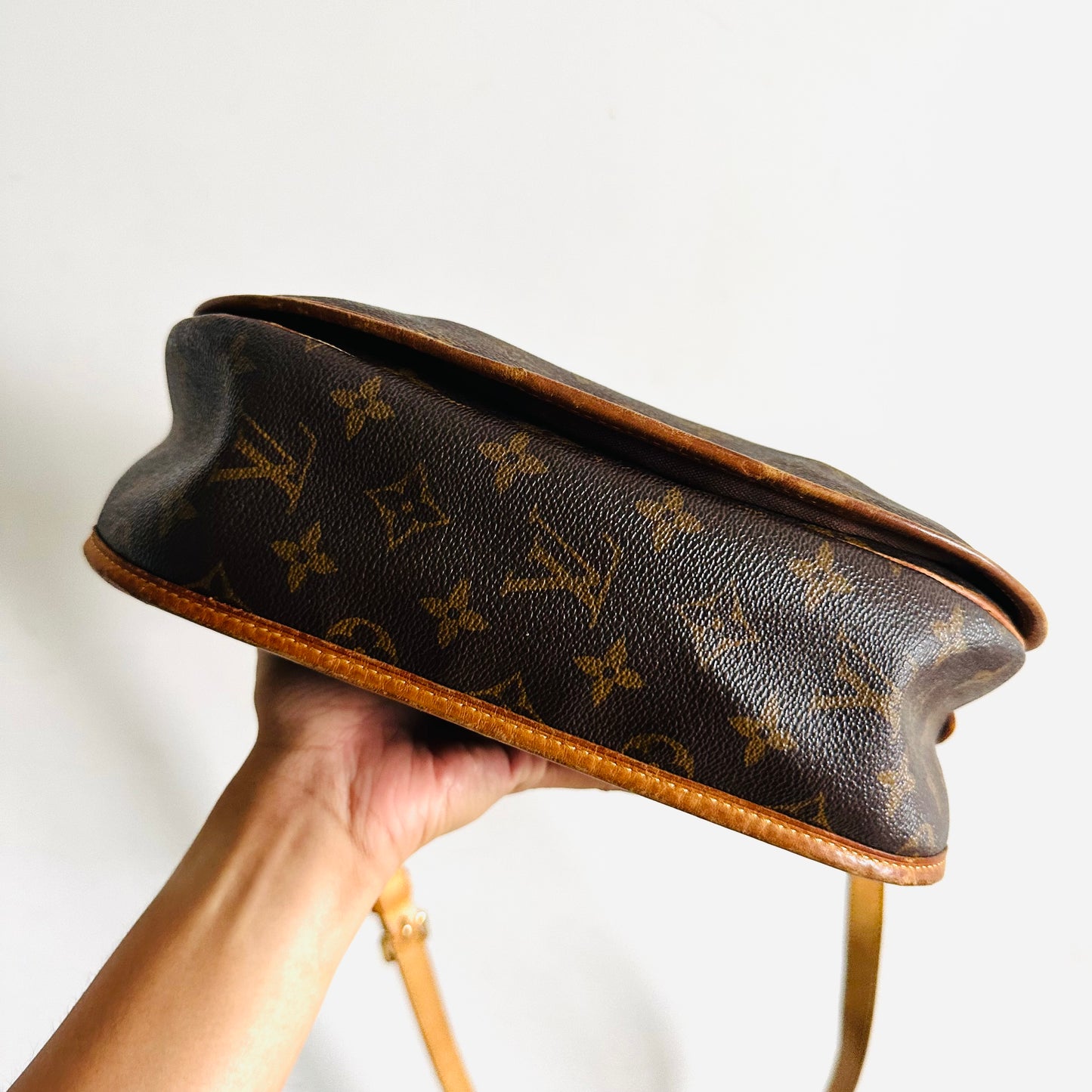 Louis Vuitton LV Menilmontant PM Monogram Logo GHW Flap Shoulder Sling Bag