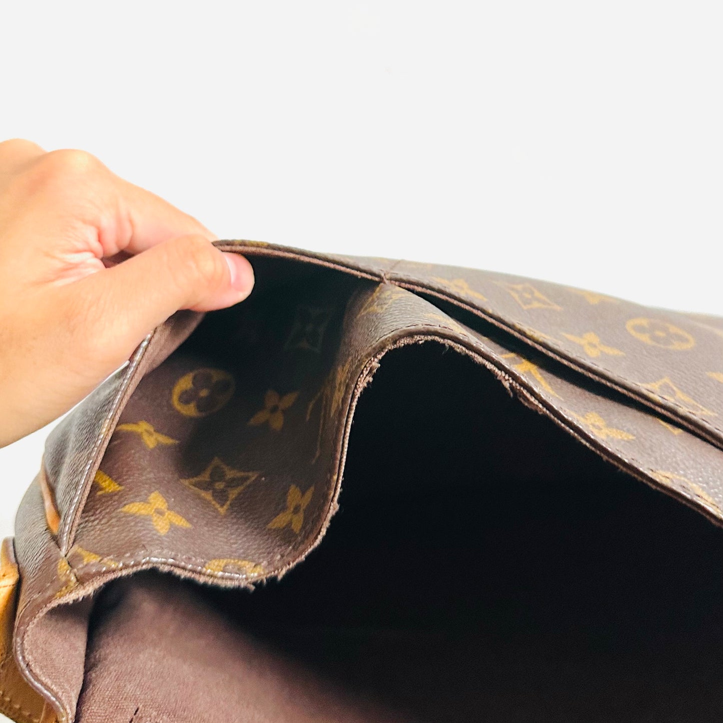 Louis Vuitton LV Menilmontant PM Monogram Logo GHW Flap Shoulder Sling Bag