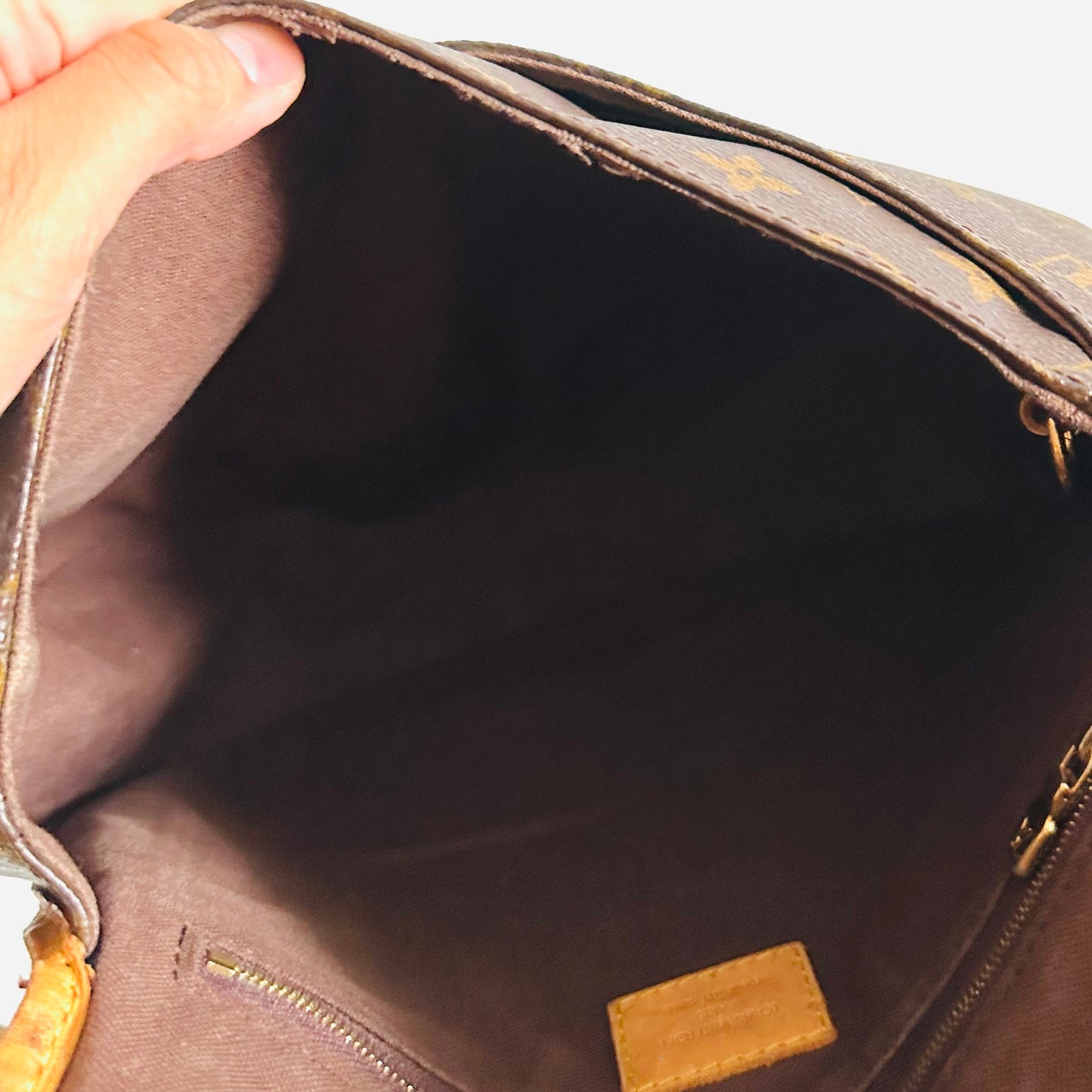 Louis Vuitton LV Menilmontant PM Monogram Logo GHW Flap Shoulder Sling Bag