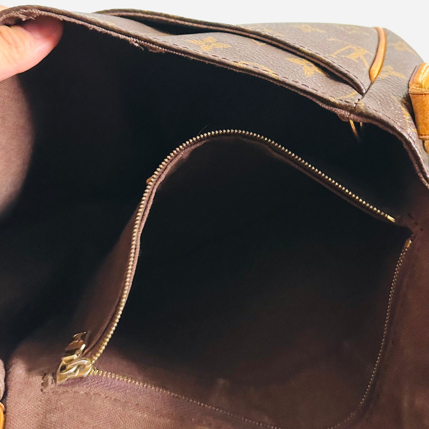 Louis Vuitton LV Menilmontant PM Monogram Logo GHW Flap Shoulder Sling Bag