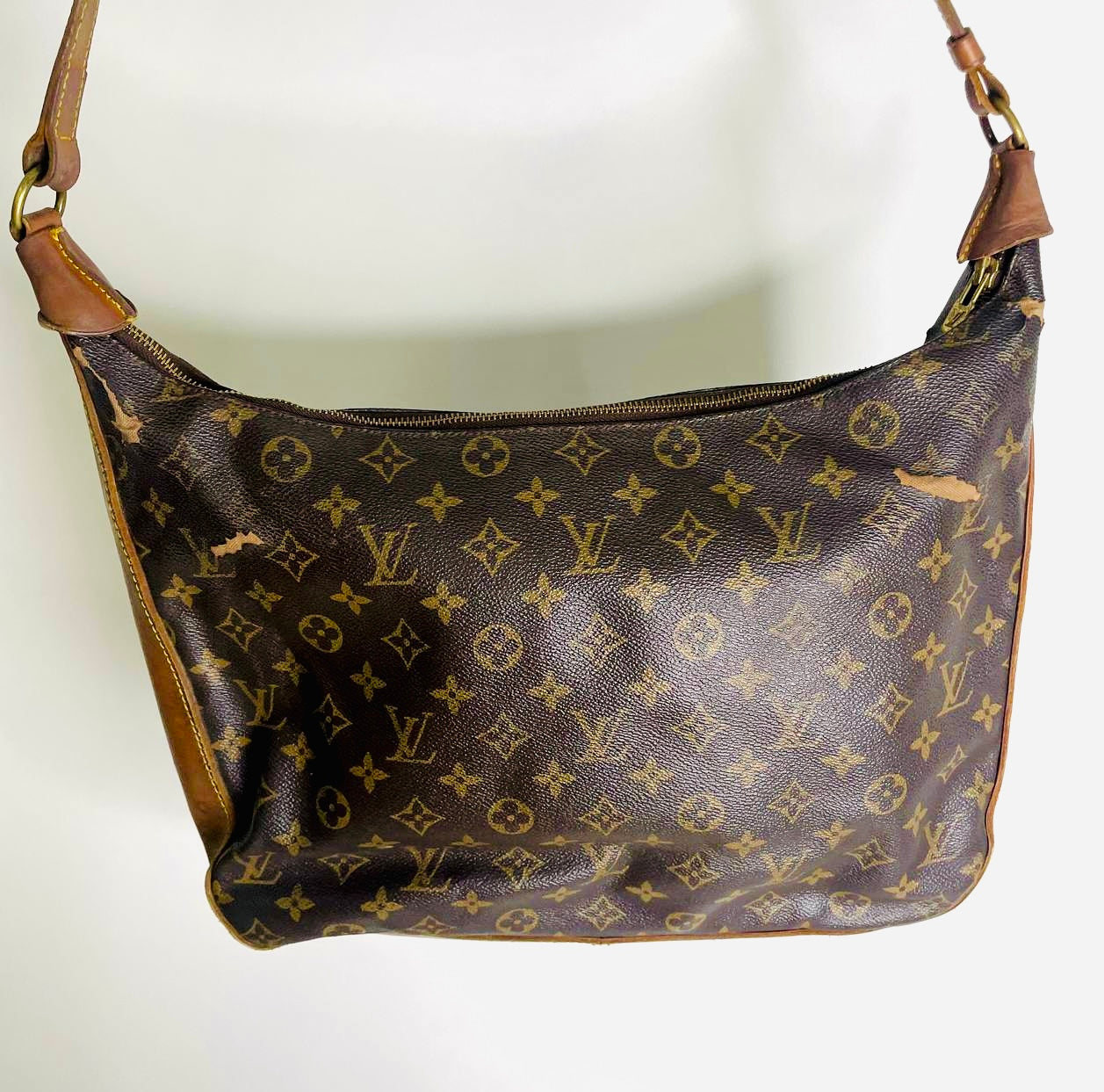 Louis Vuitton LV Boulogne Monogram Logo GHW Vintage Hobo Baguette Shoulder Sling Bag