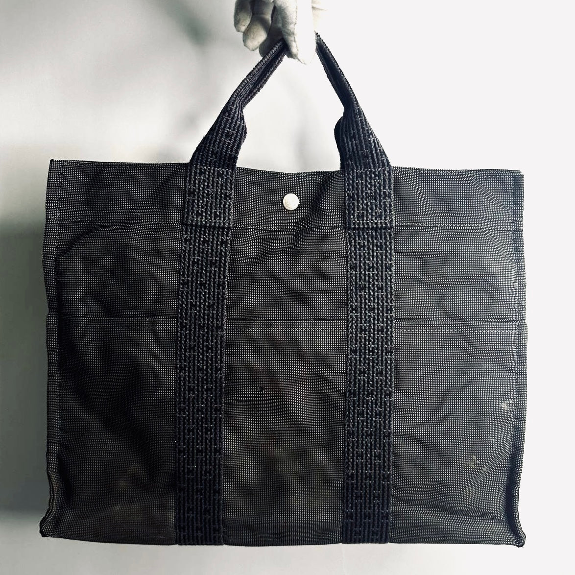 Hermes Black / Dark Grey Herline Fourre Fool Toile MM Structured Shopper Tote Bag