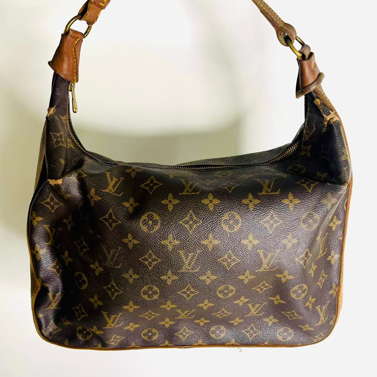 Louis Vuitton LV Boulogne Monogram Logo GHW Vintage Hobo Baguette Shoulder Sling Bag