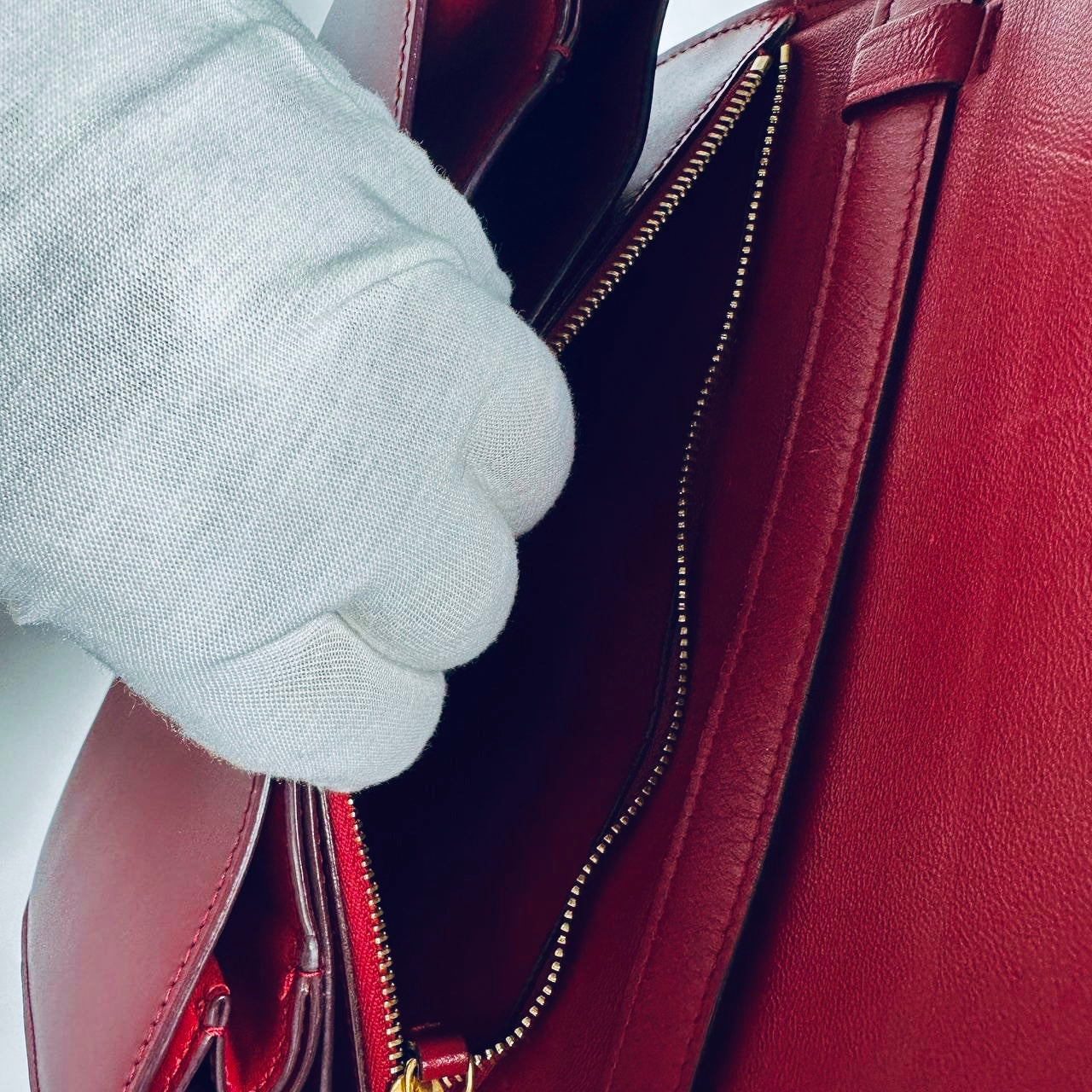 Celine Deep Red GHW Medium Classic Box Monogram Logo Smooth Leather Shoulder Sling Bag