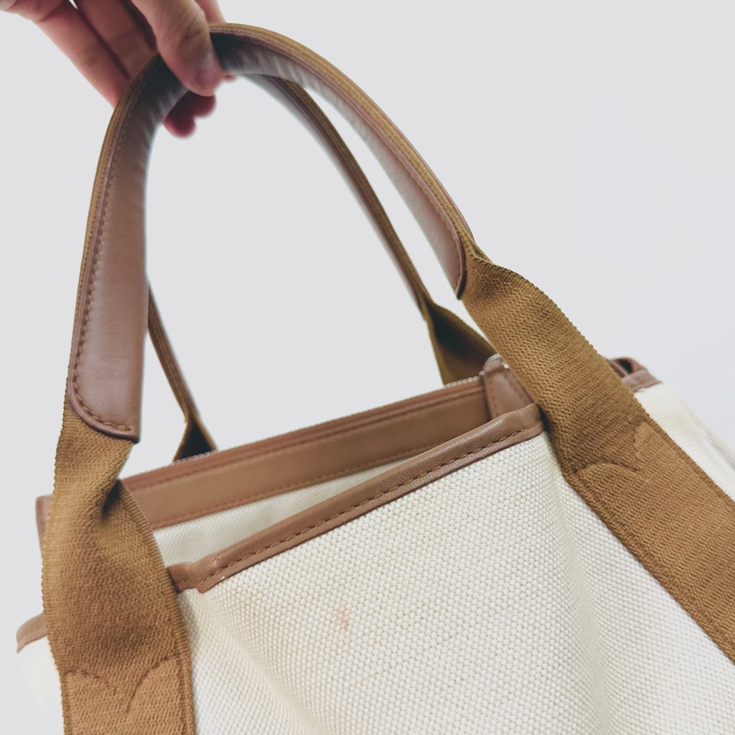Balenciaga Cabas Caramel Brown / White Logo Small S Shopper Shoulder Tote Bag With Small Pouch