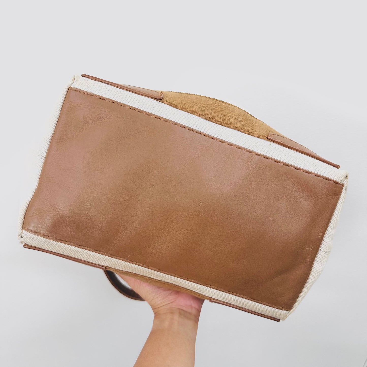 Balenciaga Cabas Caramel Brown / White Logo Small S Shopper Shoulder Tote Bag With Small Pouch