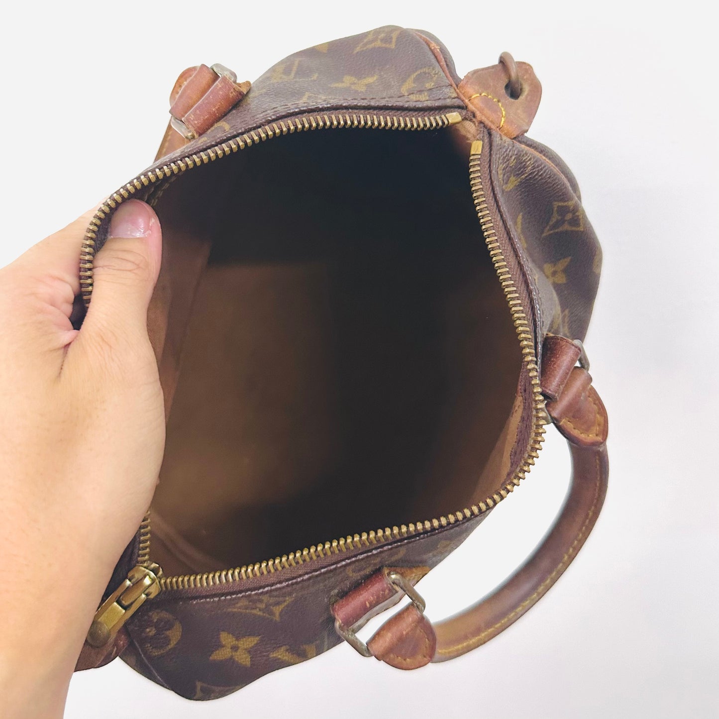 Louis Vuitton LV Boston Speedy 25 Monogram Logo GHW Top Handle Bag