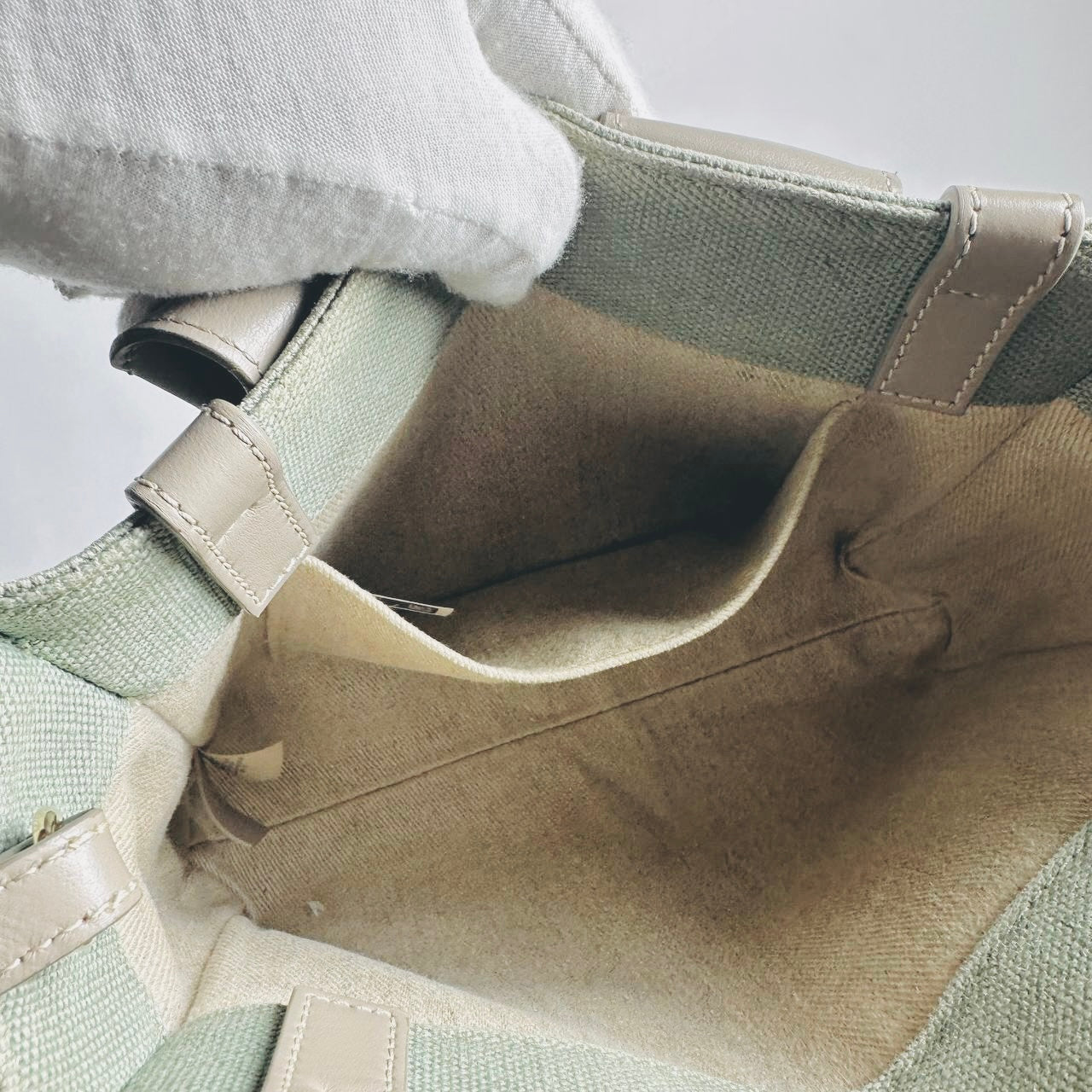 Chloe Woody Sage Green Monogram Logo 2-Way Small Shopper Shoulder Sling Tote Bag
