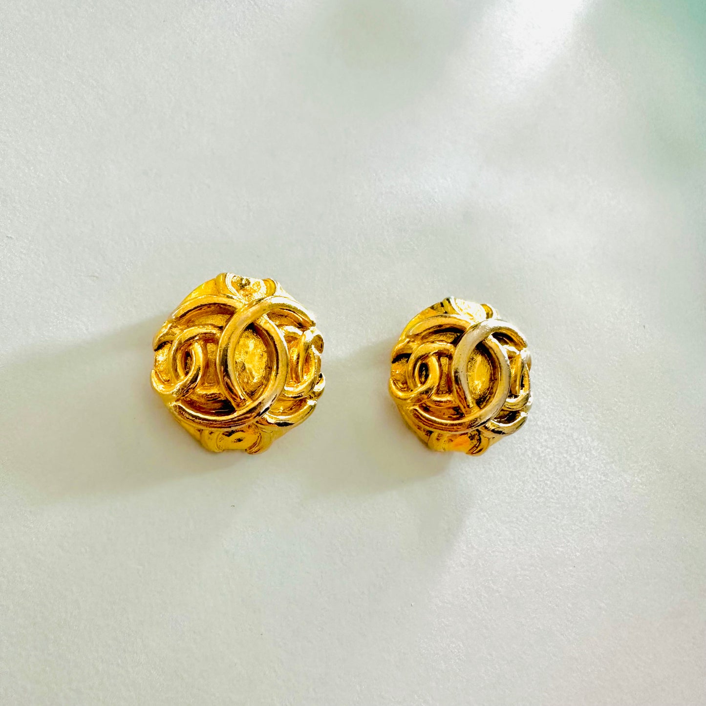 Chanel Giant CC Signature Logo Large Classic Gold Clip On Vintage Earrings