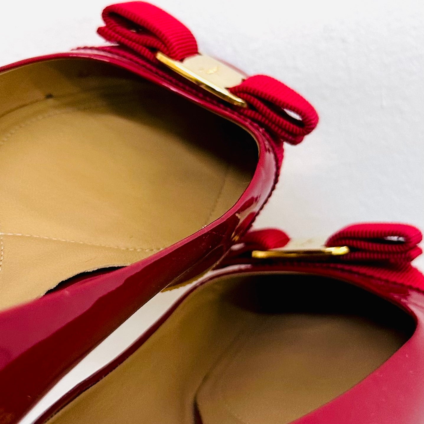Salvatore Ferragamo Vara Red GHW Giant Monogram Logo Bow Ballet Ballerina Patent Leather Classic Flats Shoes