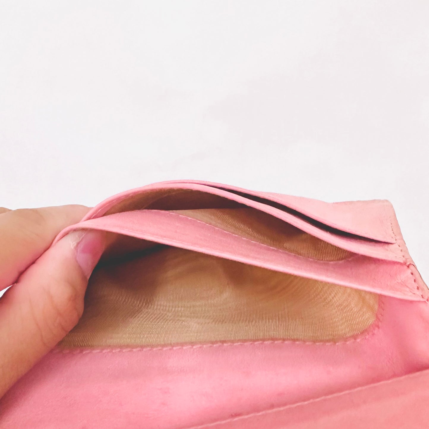 Chanel Sakura Pink GHW Giant CC Monogram Logo Caviar Vintage Compact Trifold Flap Wallet 8s