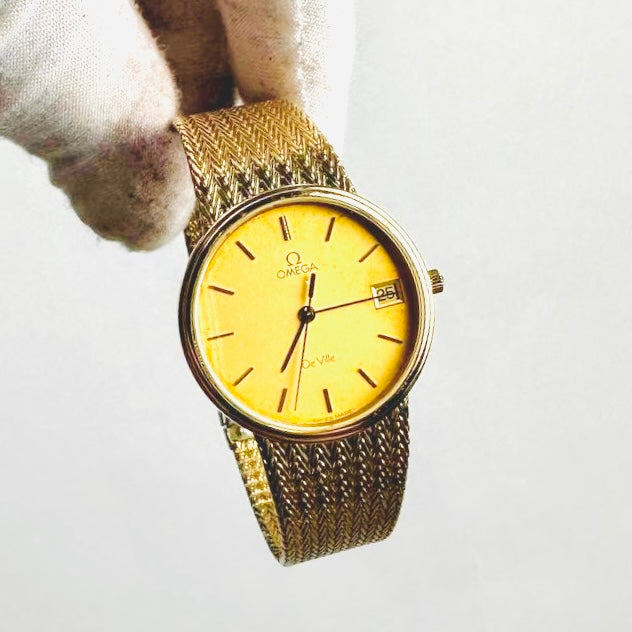 Omega De Ville Gold Round Dial Stainless Steel 32MM Quartz Vintage Watch