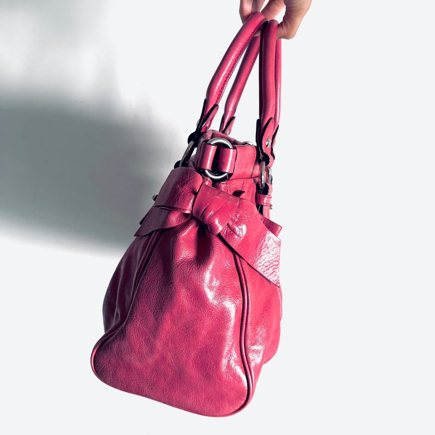 Miu Miu Pink Vitello Bow Lux Small Leather Classic Logo 2-Way Shopper Shoulder Tote Bag