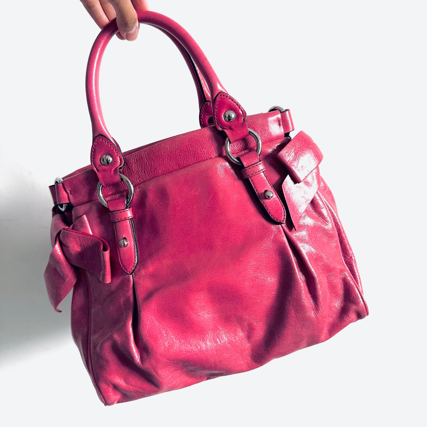Miu Miu Pink Vitello Bow Lux Small Leather Classic Logo 2-Way Shopper Shoulder Tote Bag
