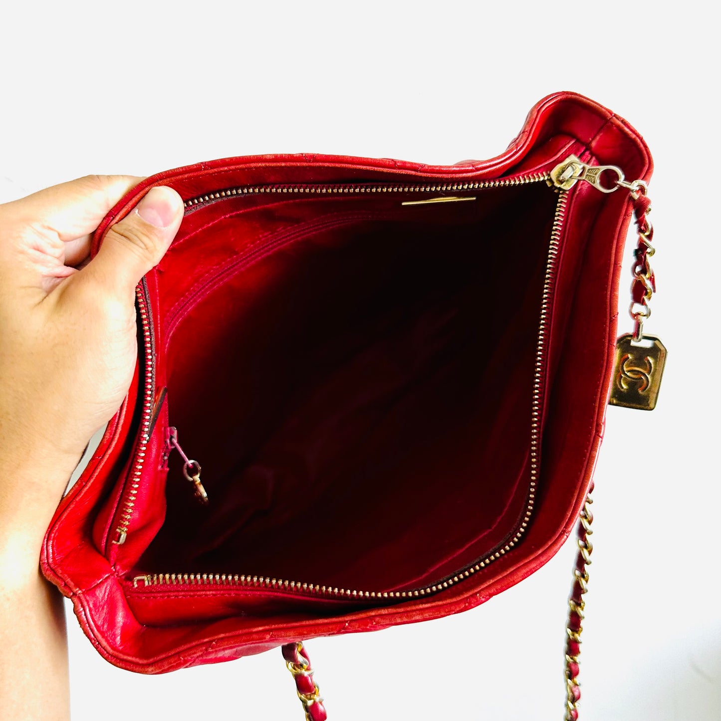 Chanel Cherry Red GHW Giant CC Logo Charm Medallion Quilted Lambskin Vintage Shoulder Sling Tote Bag 1s