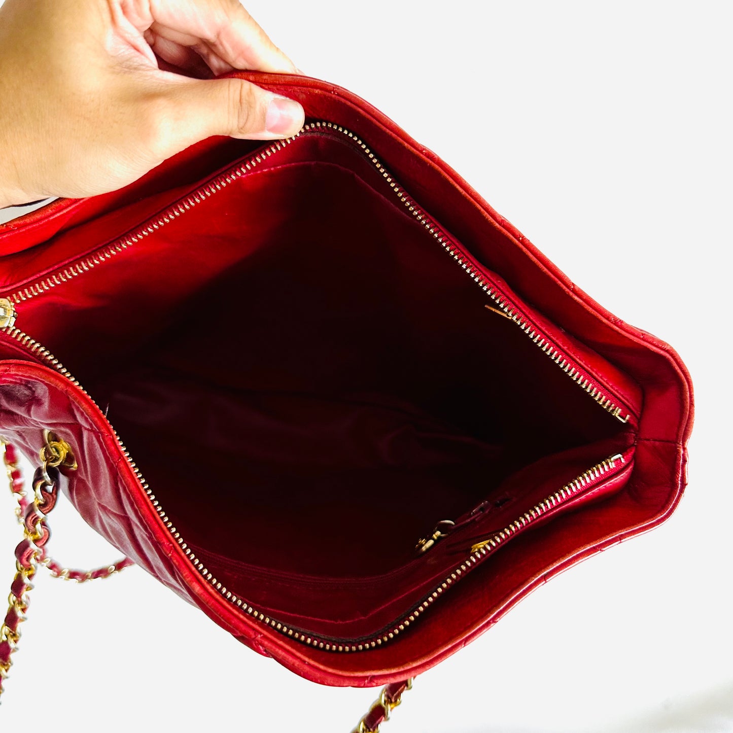 Chanel Cherry Red GHW Giant CC Logo Charm Medallion Quilted Lambskin Vintage Shoulder Sling Tote Bag 1s