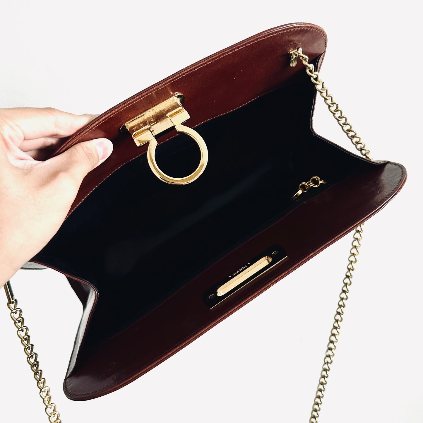 Salvatore Ferragamo Gancini Maroon Burgundy GHW Smooth Leather Chain Shoulder Sling Bag