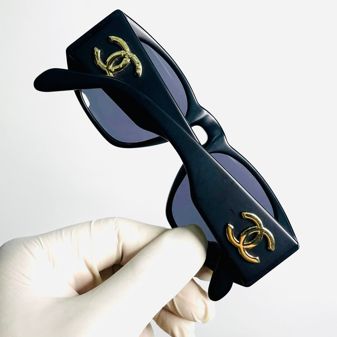 Chanel Black GHW Giant CC Monogram Logo Matte Aviator Sunglasses