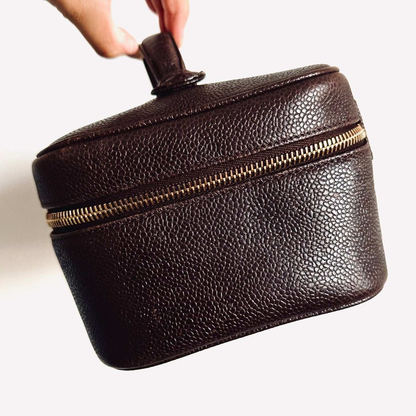 Chanel Dark Brown GHW Caviar Giant CC Logo Wide Horizontal Vanity Case Vintage Top Handle Bag 2s