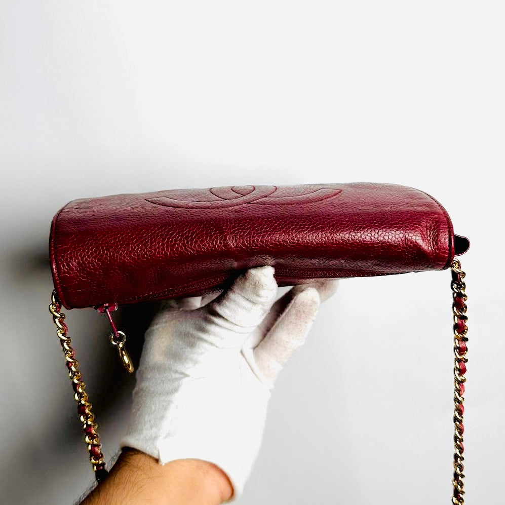 Chanel Red GHW Caviar Leather Giant CC Logo Vintage Flap WOC Wallet On Chain Shoulder Sling Bag 3s